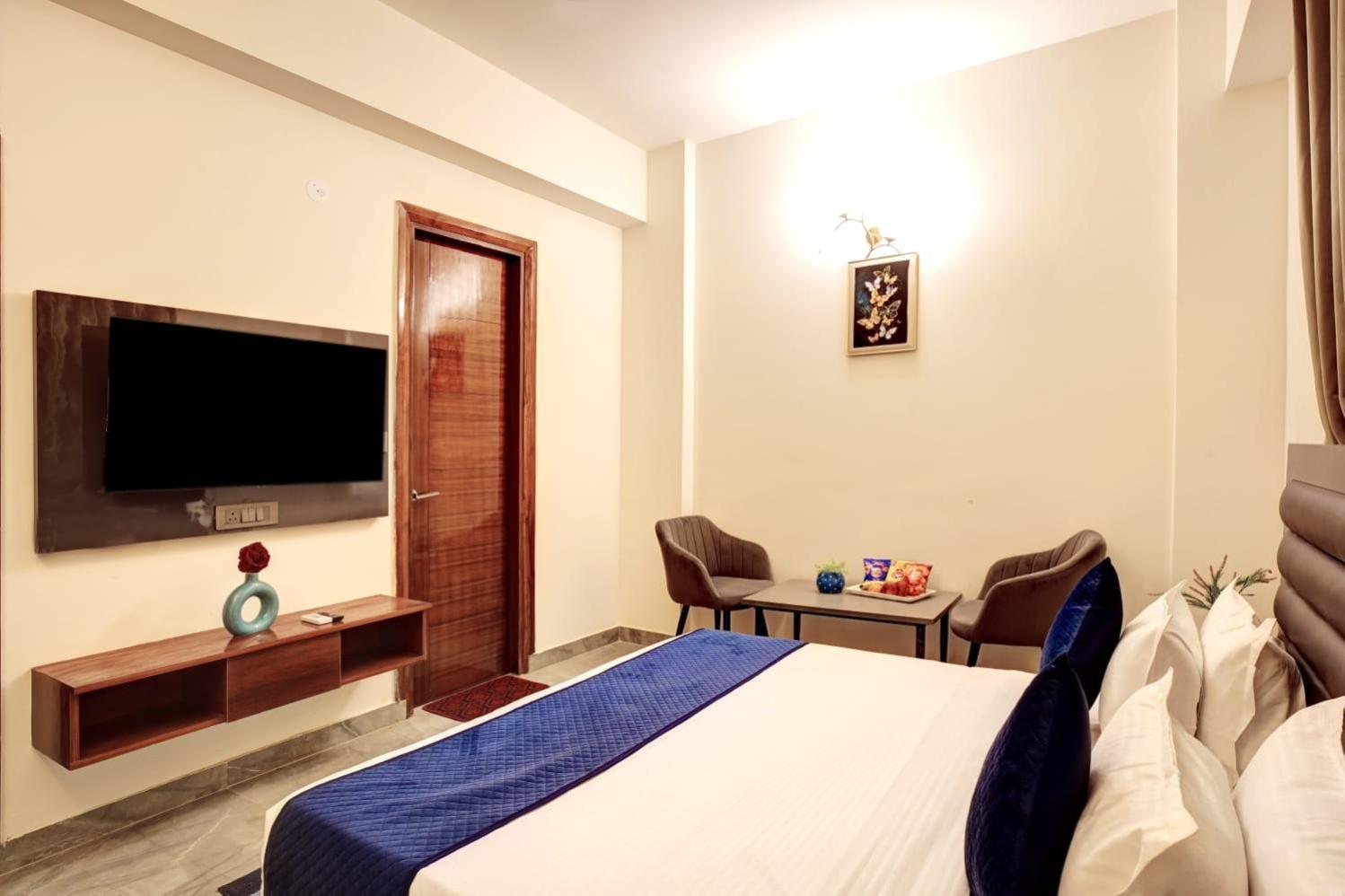 Hotel Elite Grand Near Kailash Hospital Νόιντα Εξωτερικό φωτογραφία