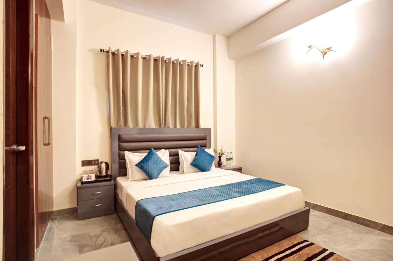 Hotel Elite Grand Near Kailash Hospital Νόιντα Εξωτερικό φωτογραφία