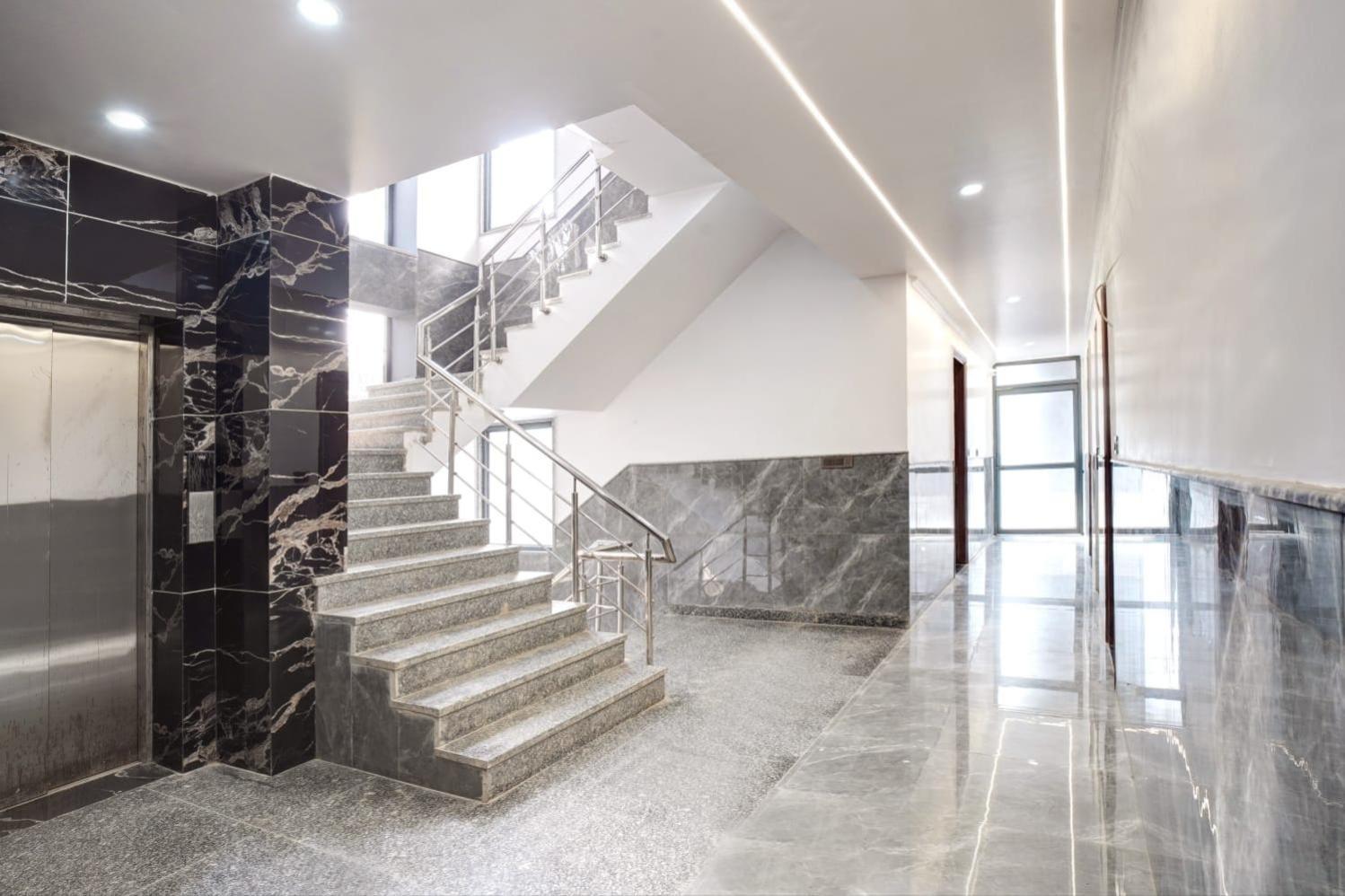 Hotel Elite Grand Near Kailash Hospital Νόιντα Εξωτερικό φωτογραφία