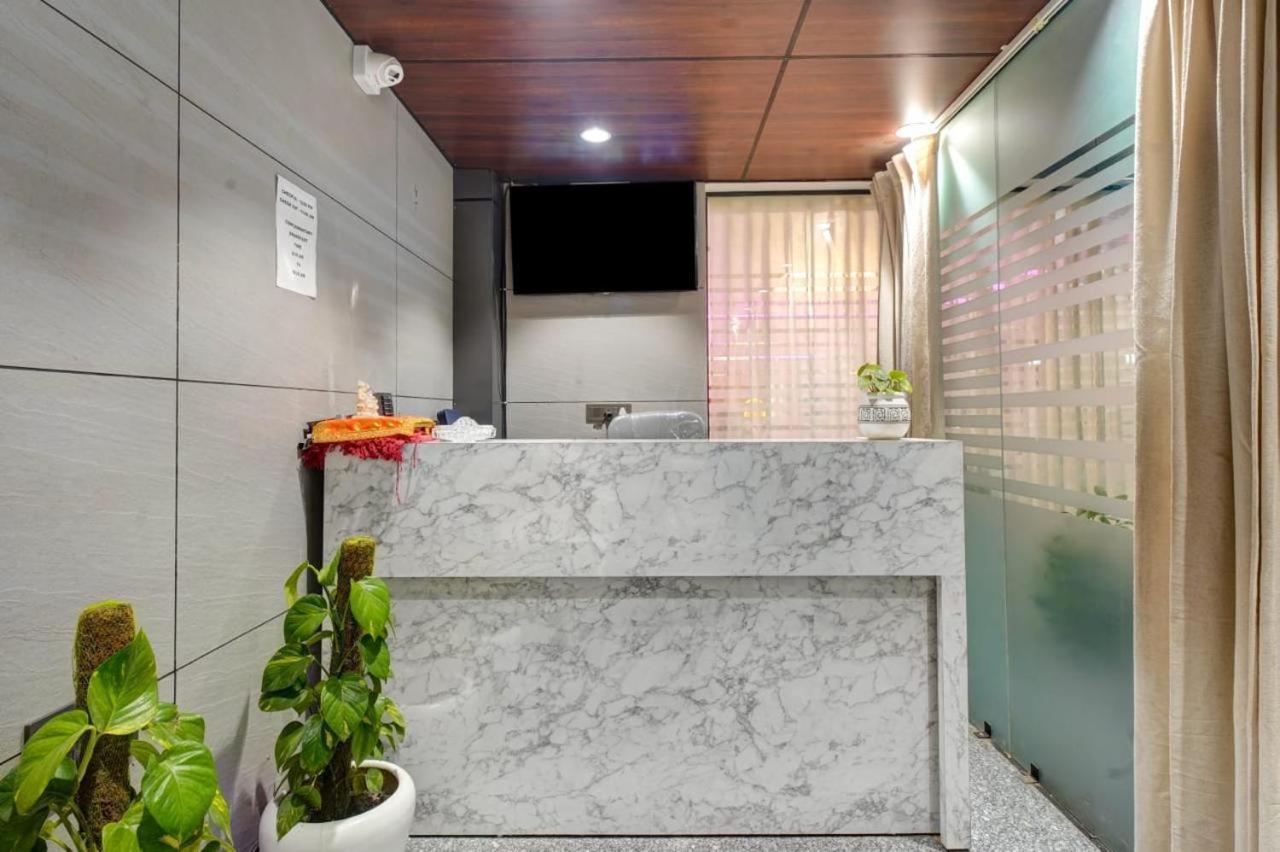 Hotel Elite Grand Near Kailash Hospital Νόιντα Εξωτερικό φωτογραφία